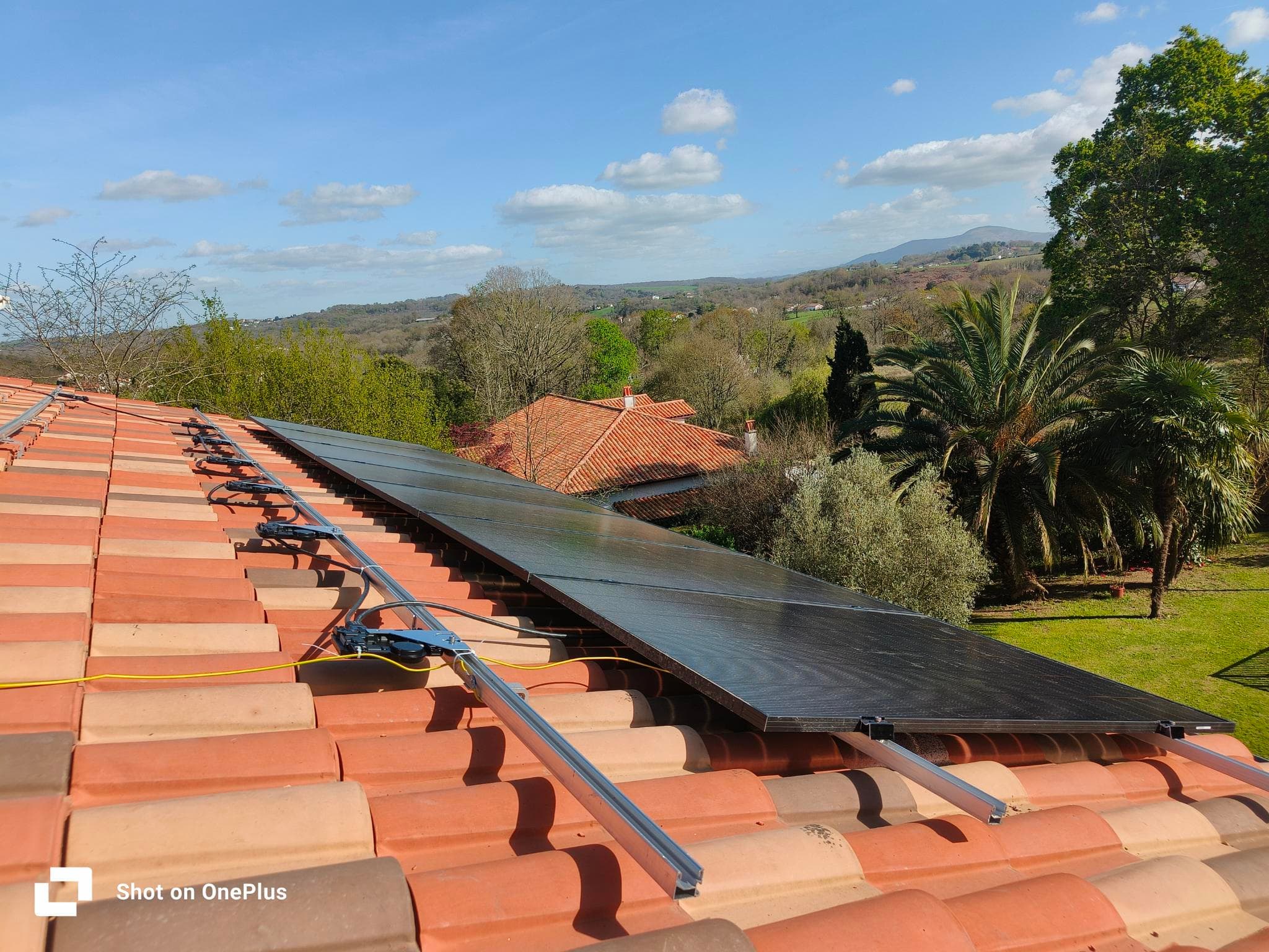 Installation panneaux solaires 3 kWc, en surimposition, Bordeaux, mai 2024, Cap.Solar