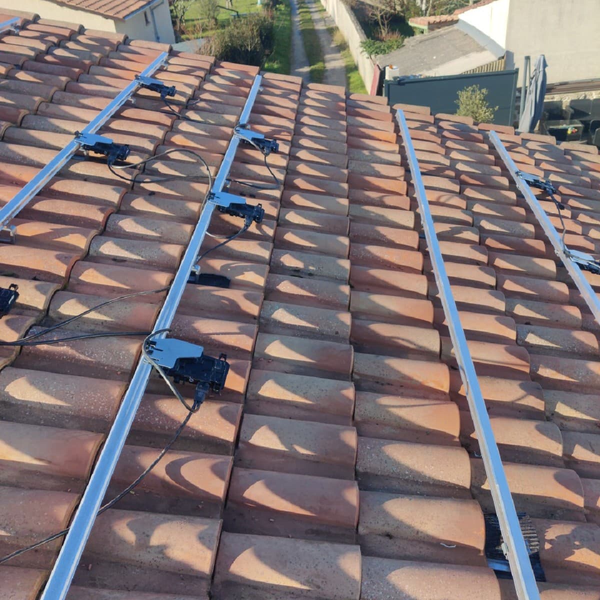 Installation de panneaux solaires à Gujan-Mestras – 10 kWc DualSun et batterie virtuelle MyLight